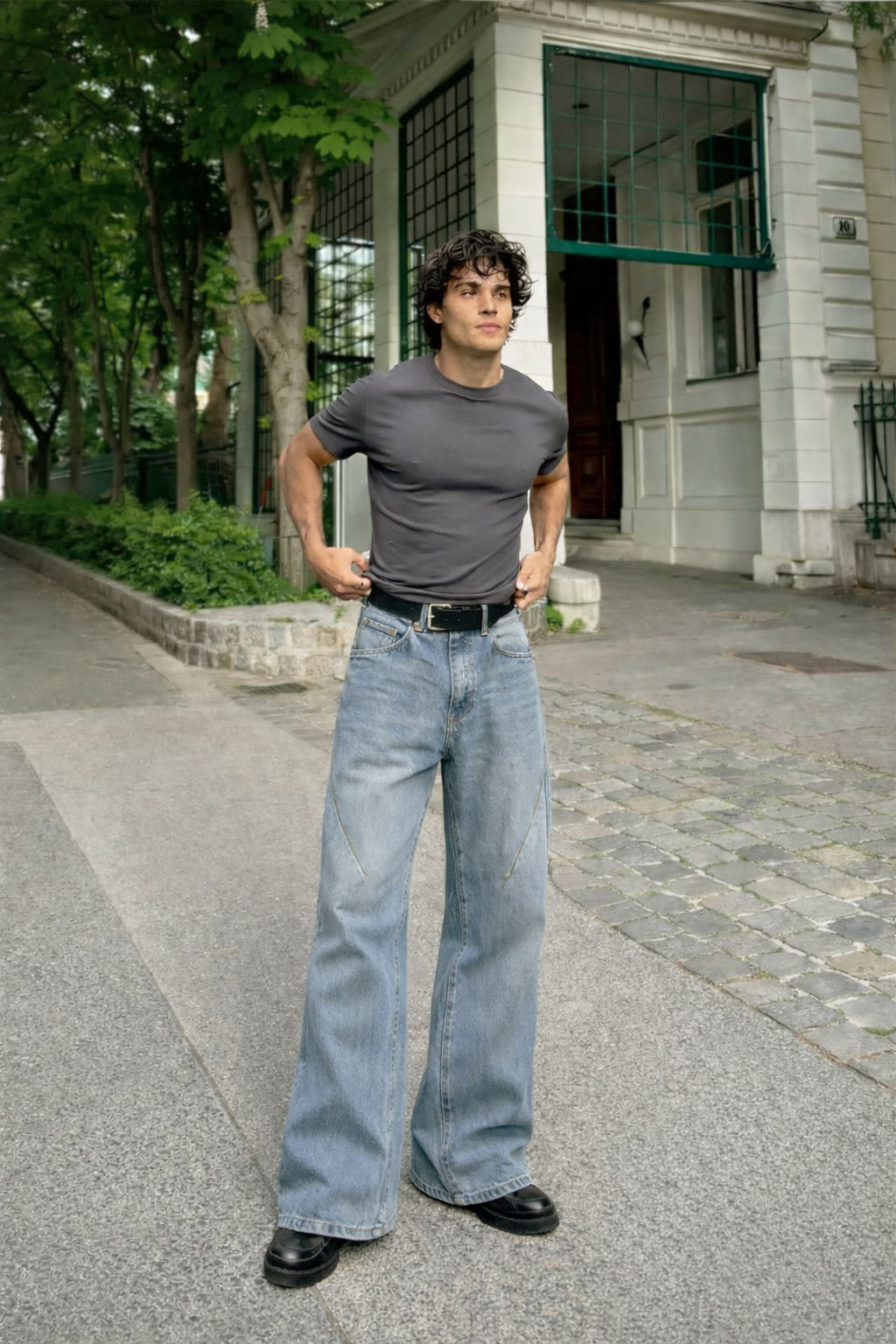 Blue Wash Clean Flare Fit Jeans