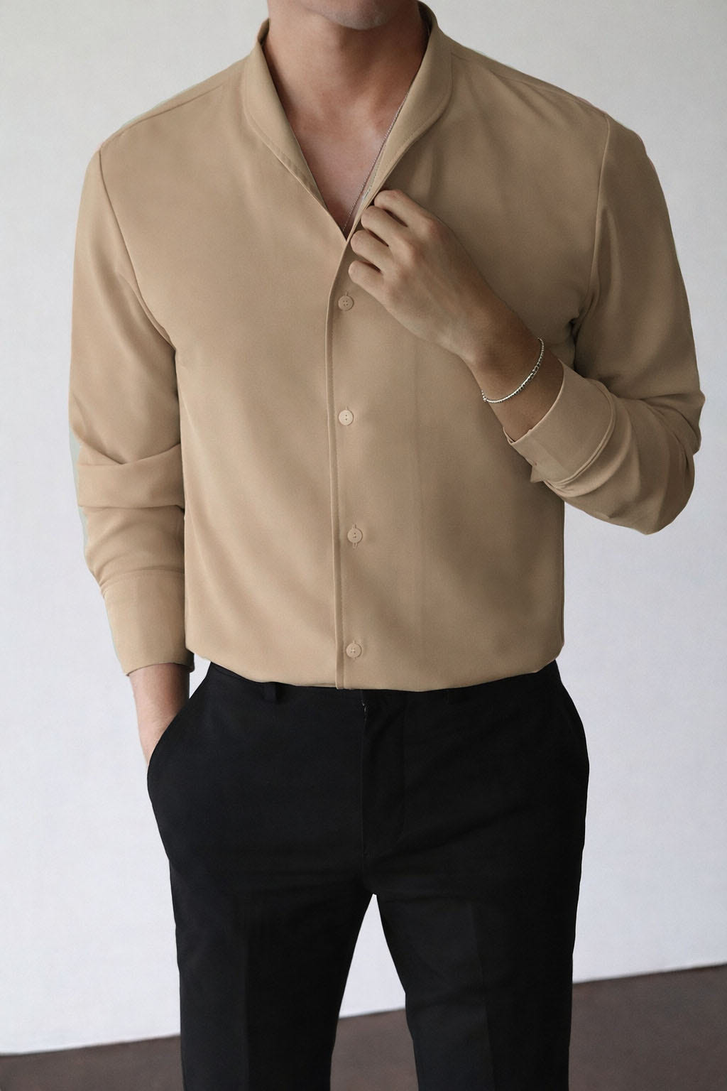 The Minimalist Shirt