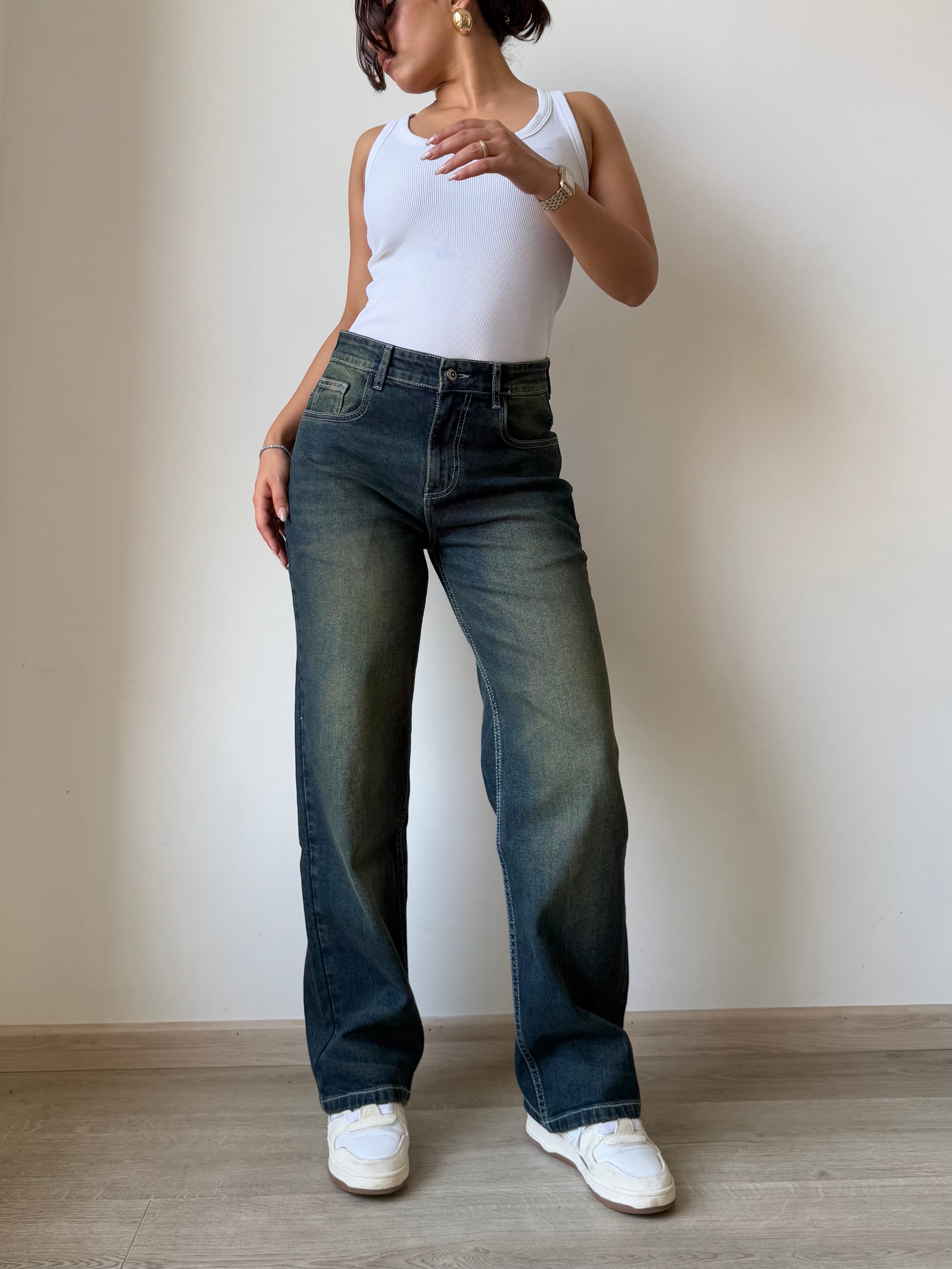 Baddie Vintage Dirty Wash Dad Fit Jeans