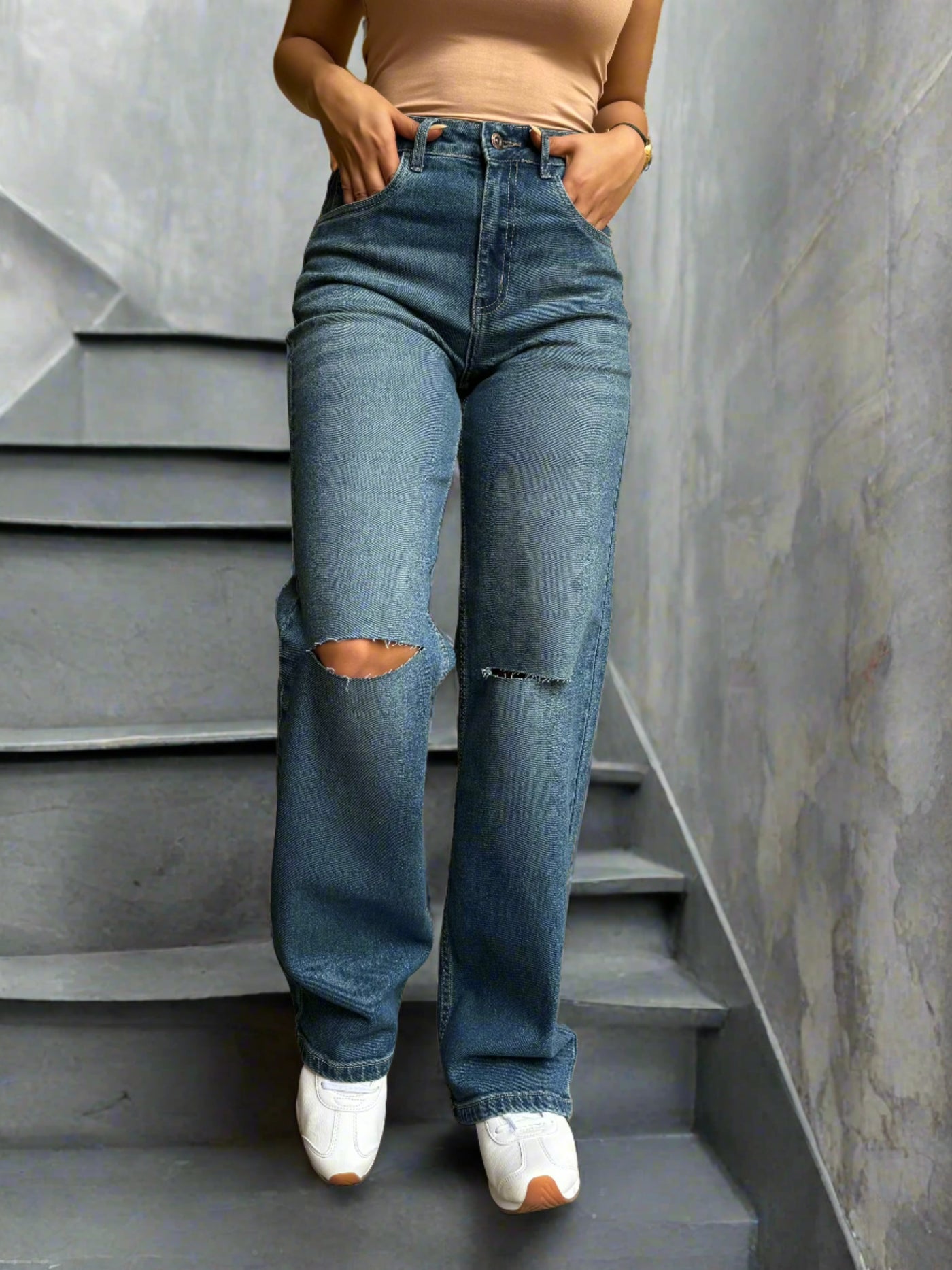 90's Blue Ripped Baggy fit Jeans