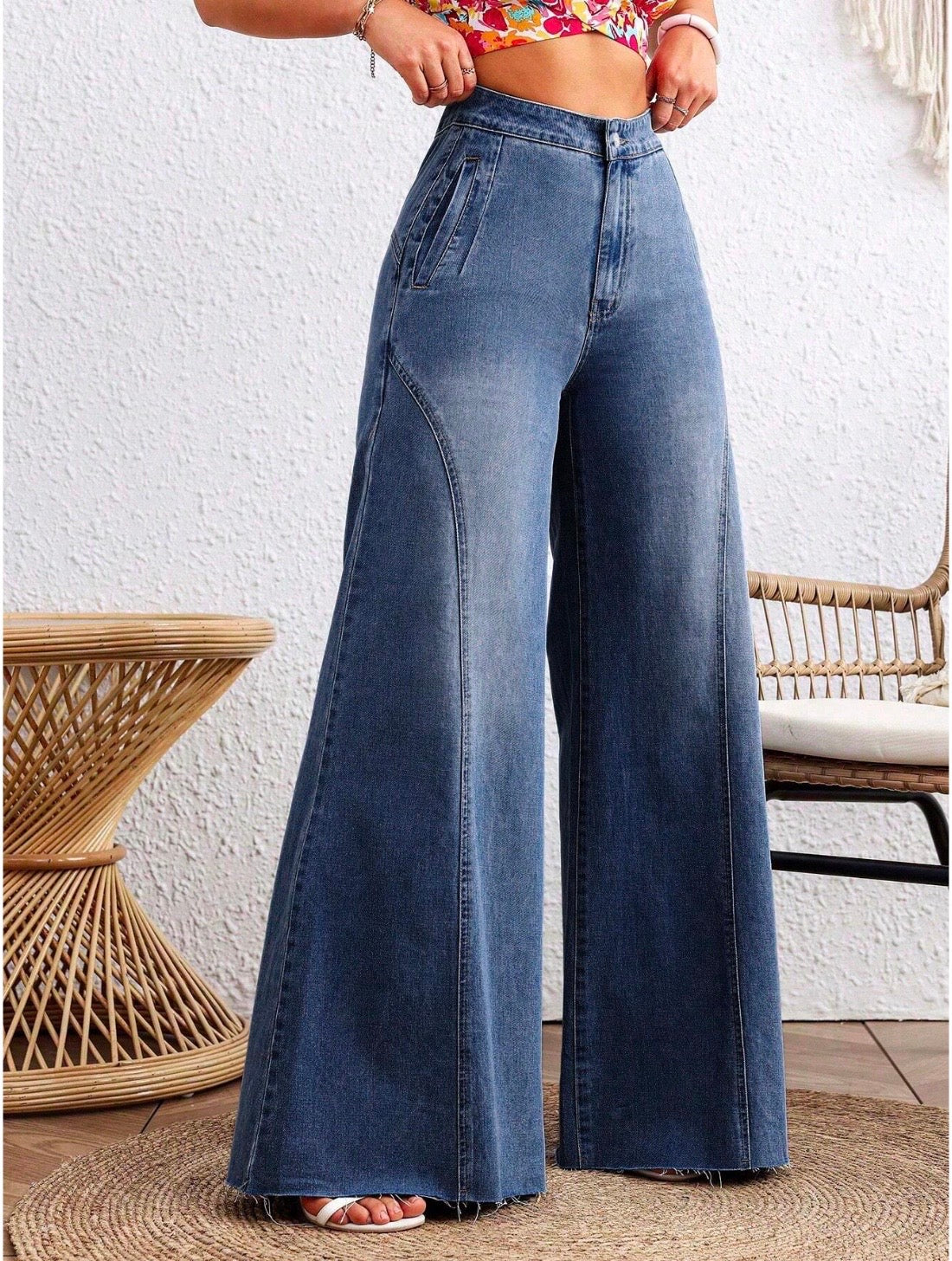 Detailed Stitch Super Wide Leg Jeans