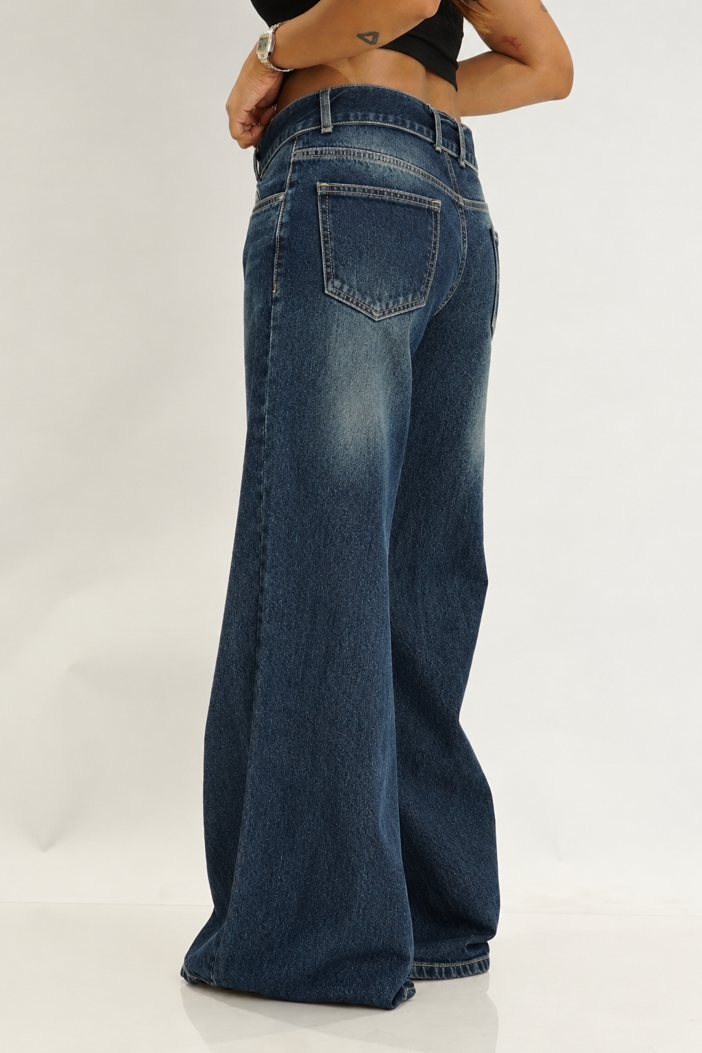 Knotty Belt Out Wide Leg Jeans