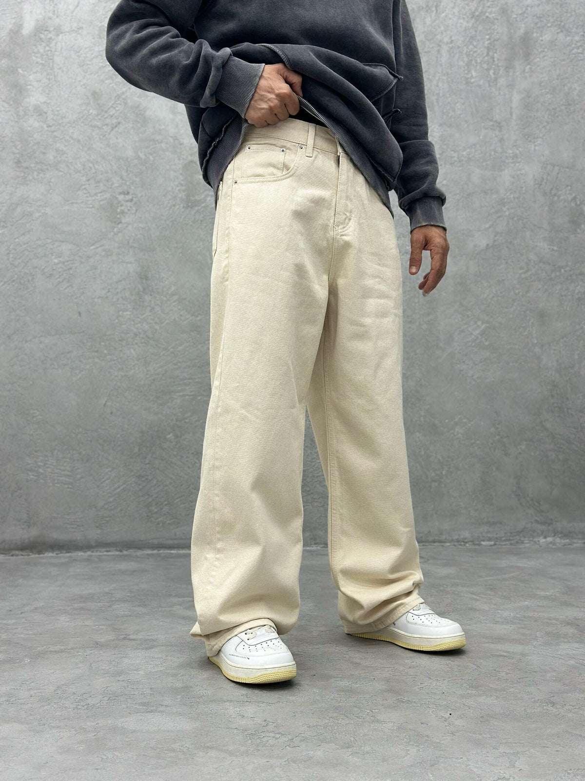 Nude Baggy Fit Straight Leg Jeans in Beige