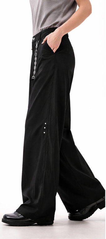 Bound Barrel Fit Rivet Pants